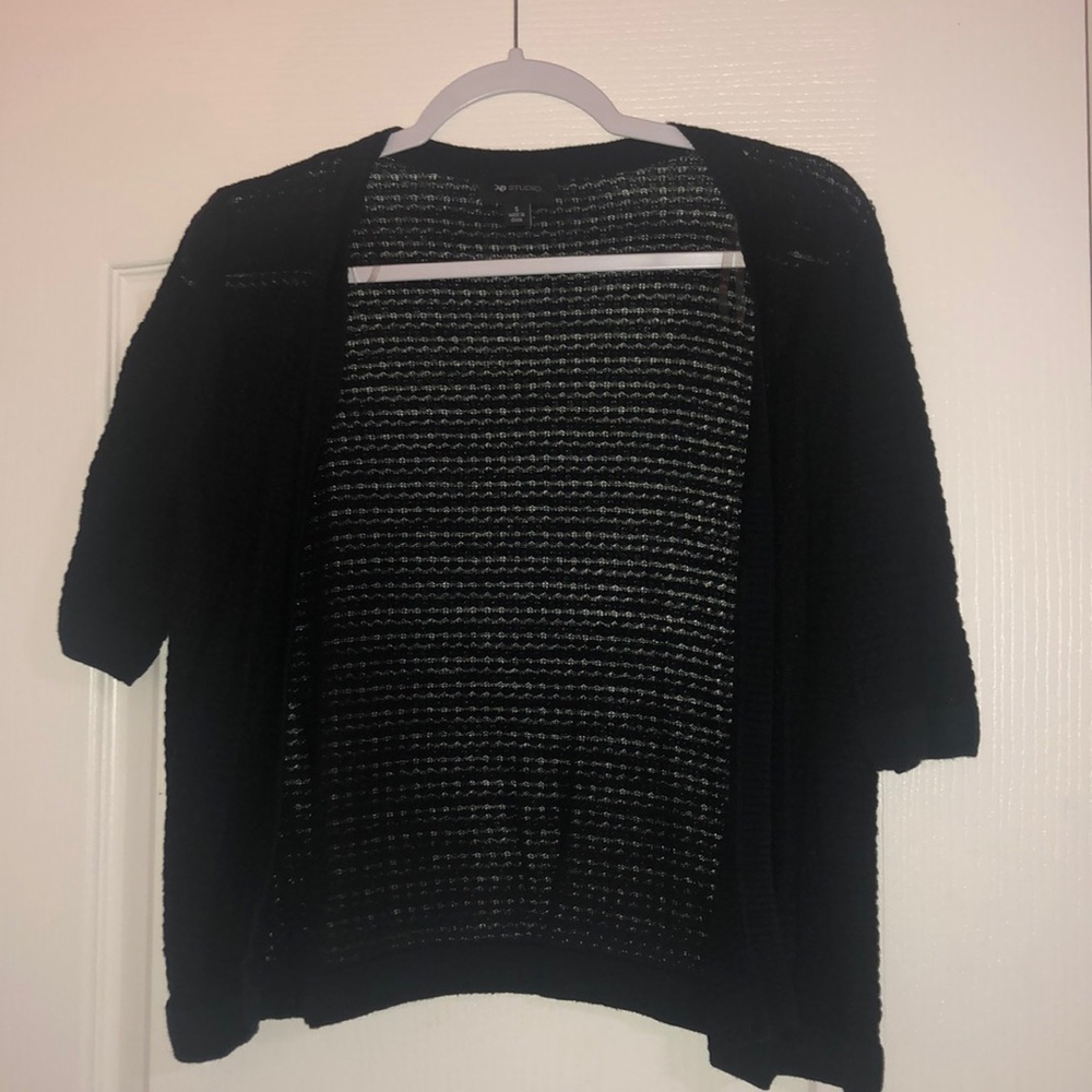Half sleeve black sweater